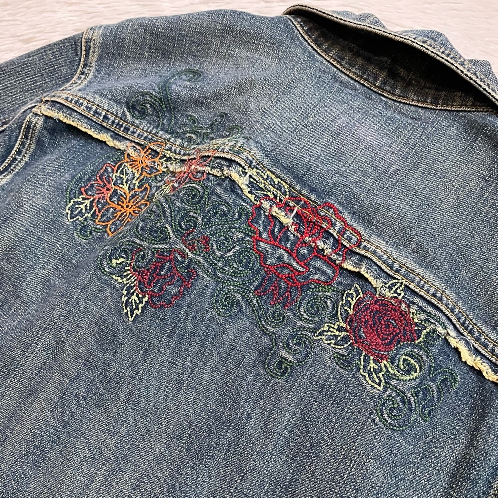 Vintage y2k Fiorucci floral denim jacket - Picture 5 of 17